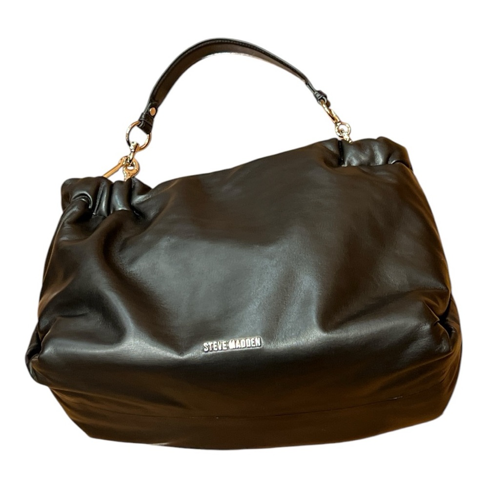 Steve Madden Bremy Black Shoulder Bag.
